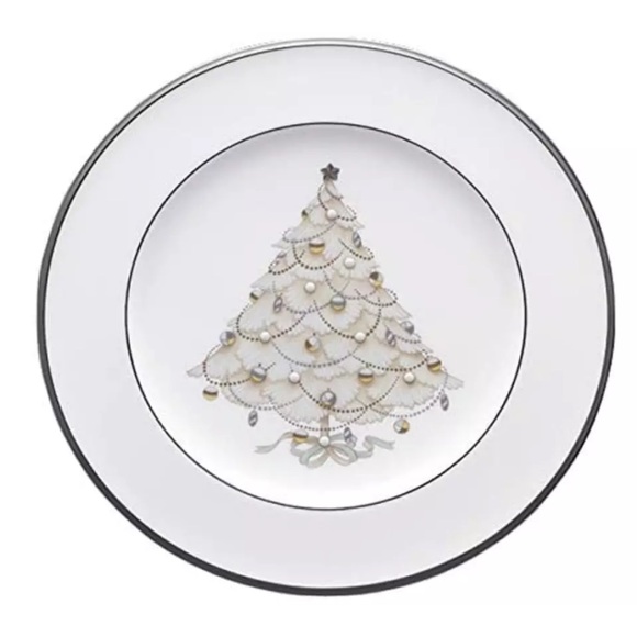 $71 Noritake Bone China Palace Christmas Platinum 4781 Accent salad plate - Picture 1 of 8